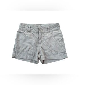 Columbia Size Small, 7/8 Girls Omni Shade Khaki Shorts